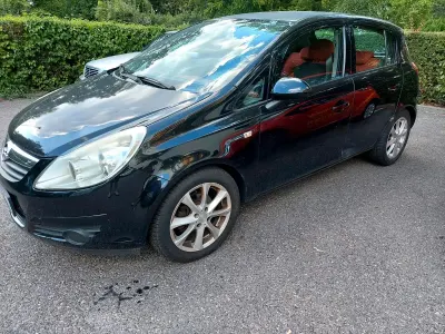 Gebraucht Opel Corsa 90 PS (66 kW) 2009 Schwarz Kleinwagen