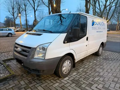 Gebraucht Ford Transit 85 PS (62 kW) 2009 Weiß Van