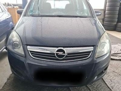 Gebraucht Opel Zafira 140 PS (102 kW) 2007 Grau Van / Kleinbus