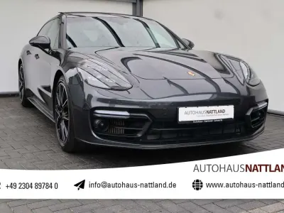 Gebraucht Porsche Panamera Sport Turismo 460 PS (338 kW) 2019 Vulkangrau Kombi