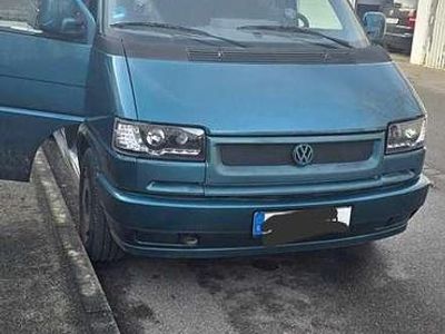 Gebraucht VW Multivan 110 PS (80 kW) 1993 Grün Van