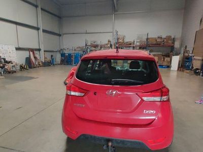 Gebraucht Hyundai ix20 110 PS (80 kW) 2014 Rot Kleinwagen