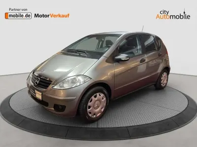 Używany Mercedes A160 82 KM (60 kW) 2007 Szary Sedan/Limuzyna