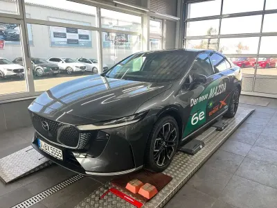 Gebraucht Mazda 6e Takumi-Line 189 kW (258 PS) 2025 Machine gray Limousine