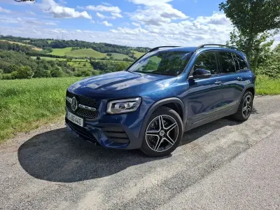 Gebraucht Mercedes GLB250 AMG line 224 PS (164 kW) 2022 Blau SUV