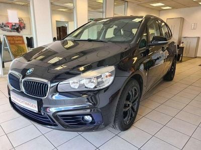 BMW 225