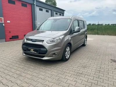 Gebraucht Ford Tourneo Connect Titanium 120 PS (88 kW) 2017 Silber Van / Kleinbus