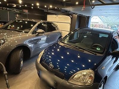 Gebraucht Toyota Yaris 69 PS (50 kW) 2002 Blau Kleinwagen