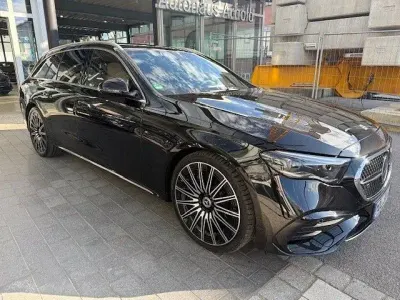 Gebraucht Mercedes E450 367 PS (269 kW) 2025 Schwarz Limousine