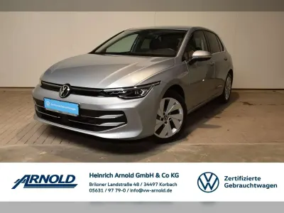 Gebraucht VW Golf VIII Style 150 PS (110 kW) 2025 Oyster silver metallic Limousine