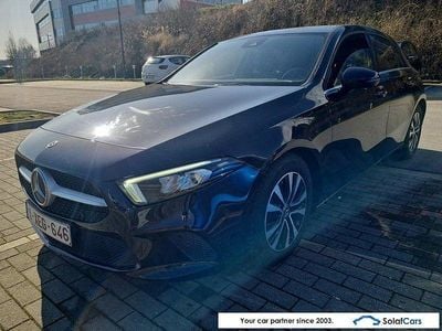 Gebraucht Mercedes A180 116 PS (85 kW) 2019 Schwarz Limousine