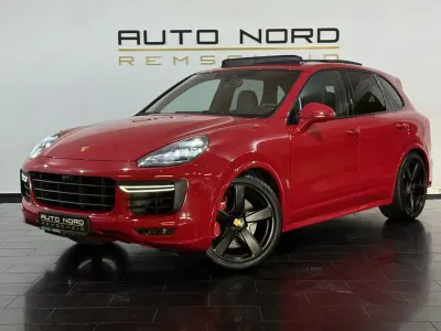 Gebraucht Porsche Cayenne Chrono 441 PS (324 kW) 2017 Karminrot SUV
