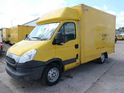 Gebraucht Iveco Daily 106 PS (77 kW) 2013 Gelb Limousine