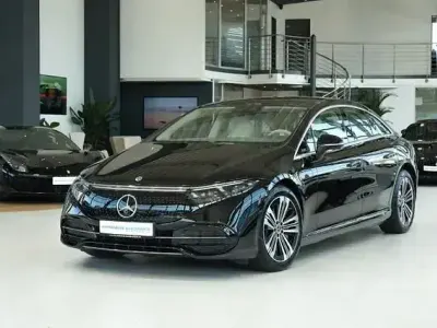 Gebraucht Mercedes EQS450+ 309 kW (421 PS) 2021 Obsidianschwarz  metalliclack Kleinwagen
