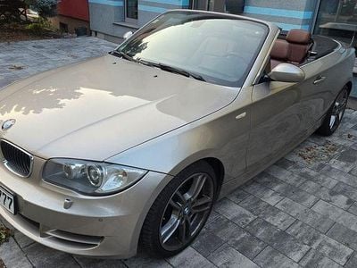 Gebraucht BMW 123 Cabriolet Sport Line 204 PS (150 kW) 2009 Grau Cabrio