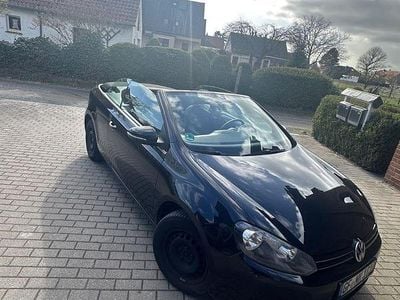 Usata VW Golf 105 CV (77 kW) 2011 Nero Cabrio
