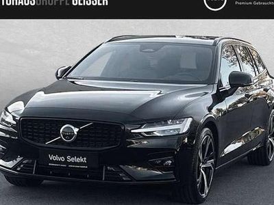Gebraucht Volvo V60 Plus 197 PS (144 kW) 2025 Schwarz Kombi