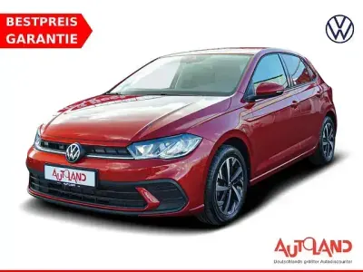 Usata VW Polo Active 95 CV (69 kW) 2023 Rosso Utilitaria