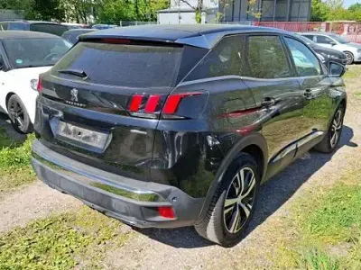 Gebraucht Peugeot 3008 Allure GT-Line 131 PS (96 kW) 2019 Perlaneraschwarz metallic perlaneraschwarz metallic SUV