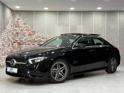 Gebraucht Mercedes A200 AMG line 163 PS (119 kW) 2022 Schwarz Limousine