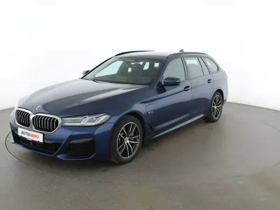 Gebraucht BMW 530e M Sport 2022 Blau Kombi