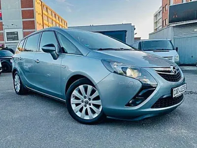 Gebraucht Opel Zafira Tourer Innovation 140 PS (102 kW) 2012 Grau Van / Kleinbus