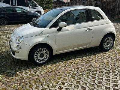 Gebraucht Fiat 500 Lounge 69 PS (50 kW) 2010 Weiß Kleinwagen