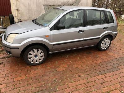 Grau Gebraucht 2005 Ford Fusion Kleinwagen | 2.300 € (Teuer)