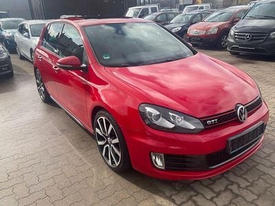 Gebraucht VW Golf VI Edition 211 PS (155 kW) 2011 Rot Kleinwagen