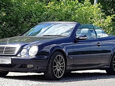 Gebraucht Mercedes 230 163 PS (119 kW) 2001 Blau Cabrio
