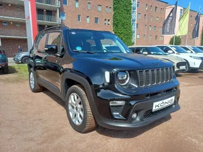 Begagnad Jeep Renegade 241 HK (177 kW) 2022 Svart SUV