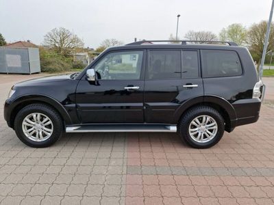 gebraucht Mitsubishi Pajero 3,2 DI-D 4WD Top Automatik Top