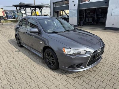 Gebraucht Mitsubishi Lancer Sportback Instyle 150 PS (110 kW) 2011 Grau Limousine