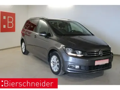 Gebraucht VW Touran Comfortline 150 PS (110 kW) 2015 Grau Van / Kleinbus