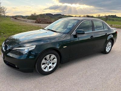 Second-hand BMW 525 192 CP (141 kW) 2004 Verde Berlinǎ