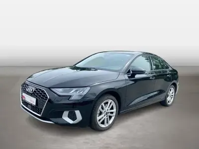 Gebraucht Audi A3 S-Line 110 PS (80 kW) 2022 Mythosschwarz metallic Limousine