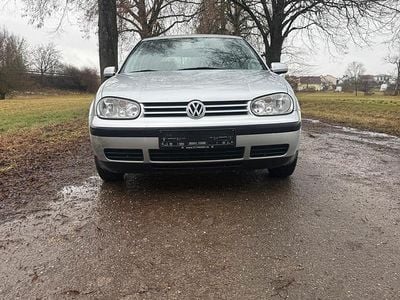 Gebraucht VW Golf IV 75 PS (55 kW) 2002 Silber Kleinwagen