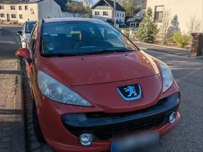Occasion Peugeot 207 95 PK (69 kW) 2009 Rood Hatchback