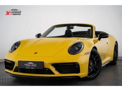 Usata Porsche 911 Carrera Cabriolet 480 CV (353 kW) 2024 Giallo Cabrio