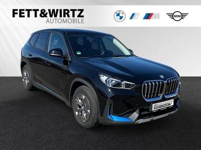 Gebraucht BMW iX1 Performance 230 kW (313 PS) 2023 Schwarz uni SUV