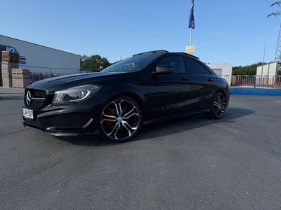 Mercedes CLA200