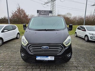 Usata Ford Tourneo 131 CV (96 kW) 2019 Nero Station wagon