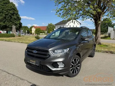 Gebraucht Ford Kuga ST-Line 150 PS (110 kW) 2019 Grau SUV