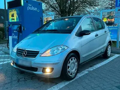Gebraucht Mercedes A150 92 PS (67 kW) 2005 Silber Kleinwagen