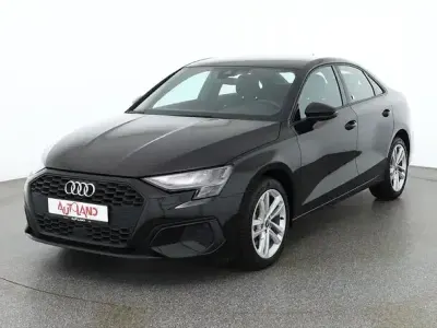 Gebraucht Audi A3 Ambiente 150 PS (110 kW) 2021 Mythosschwarz metallic Limousine
