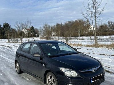 Schwarz Gebraucht 2010 Hyundai i30 Classic Limousine | 1.900 € (Fairer Preis)