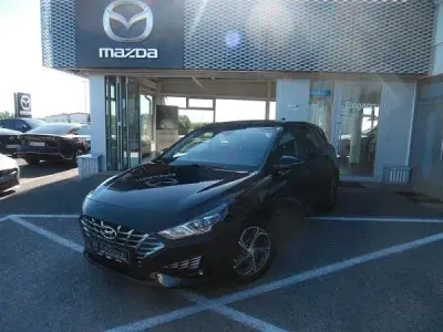 Gebraucht Hyundai i30 Edition 30 120 PS (88 kW) 2021 Schwarz Limousine