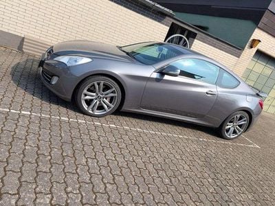 Gebraucht Hyundai Genesis 303 PS (222 kW) 2011 Grau Coupé