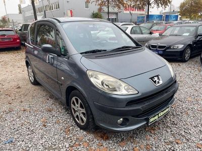 Peugeot 1007