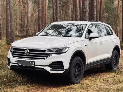 Gebraucht VW Touareg 231 PS (169 kW) 2019 Weiß SUV